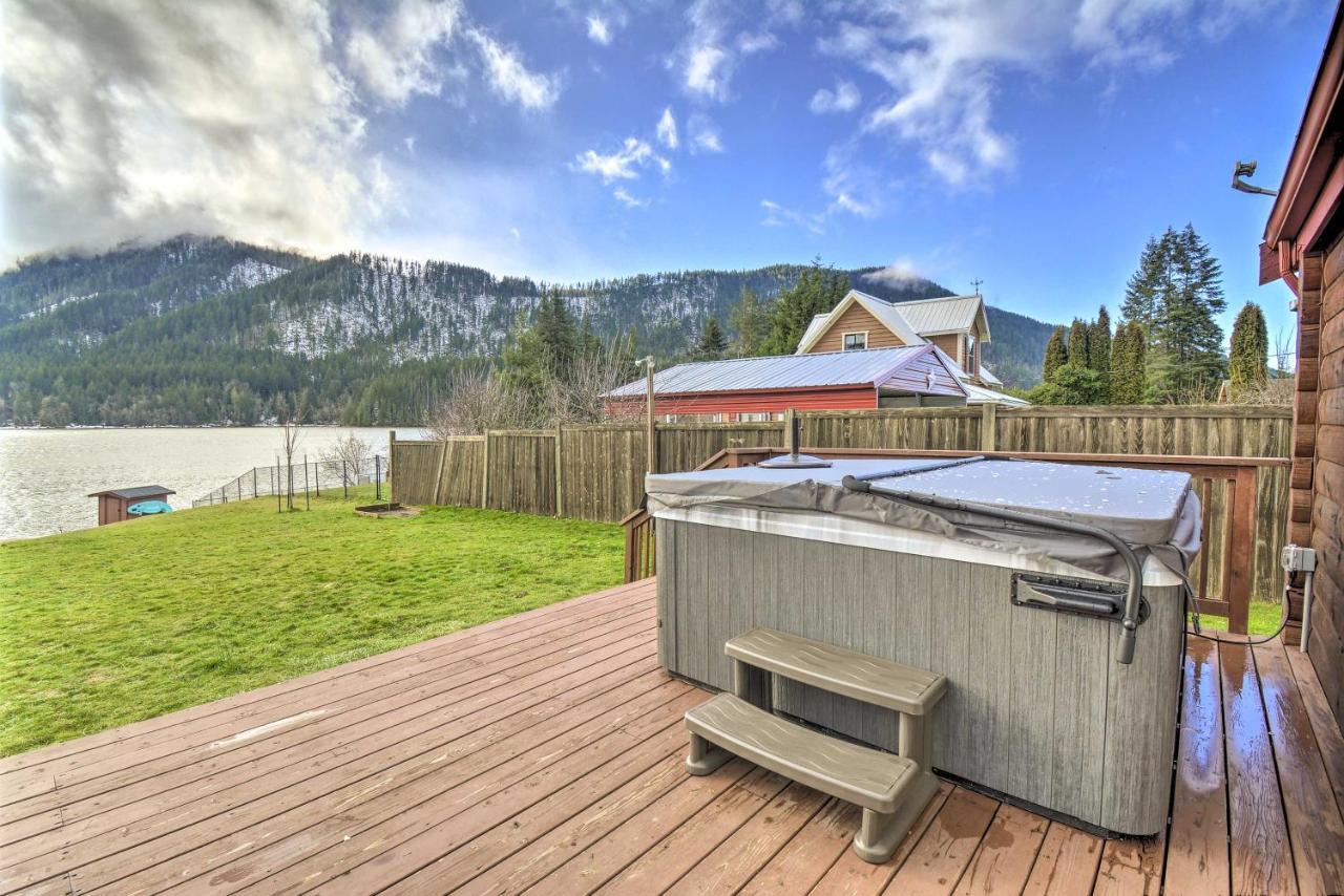 Lakefront Cabin With Stunning Mountain Views And Dock! Mineral Exterior foto