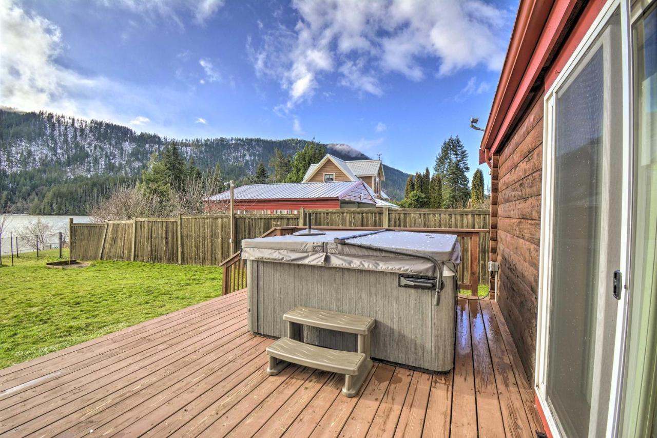 Lakefront Cabin With Stunning Mountain Views And Dock! Mineral Exterior foto