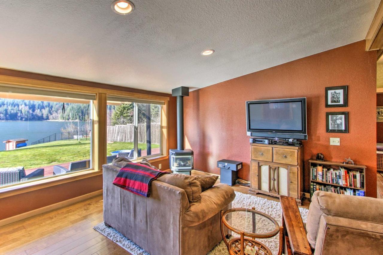 Lakefront Cabin With Stunning Mountain Views And Dock! Mineral Exterior foto
