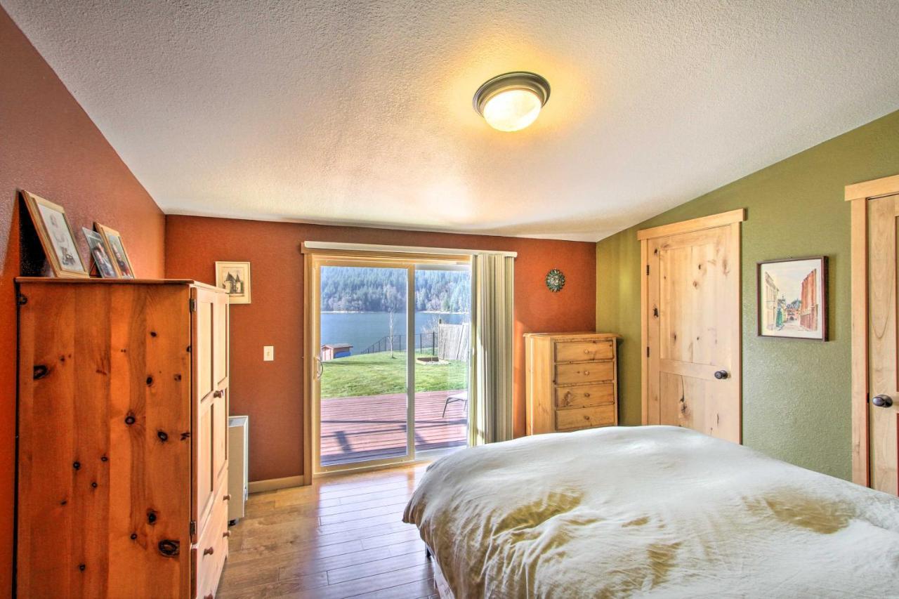 Lakefront Cabin With Stunning Mountain Views And Dock! Mineral Exterior foto